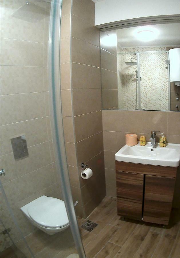 Uki-Modern Apartment With Parking Újvidék Kültér fotó