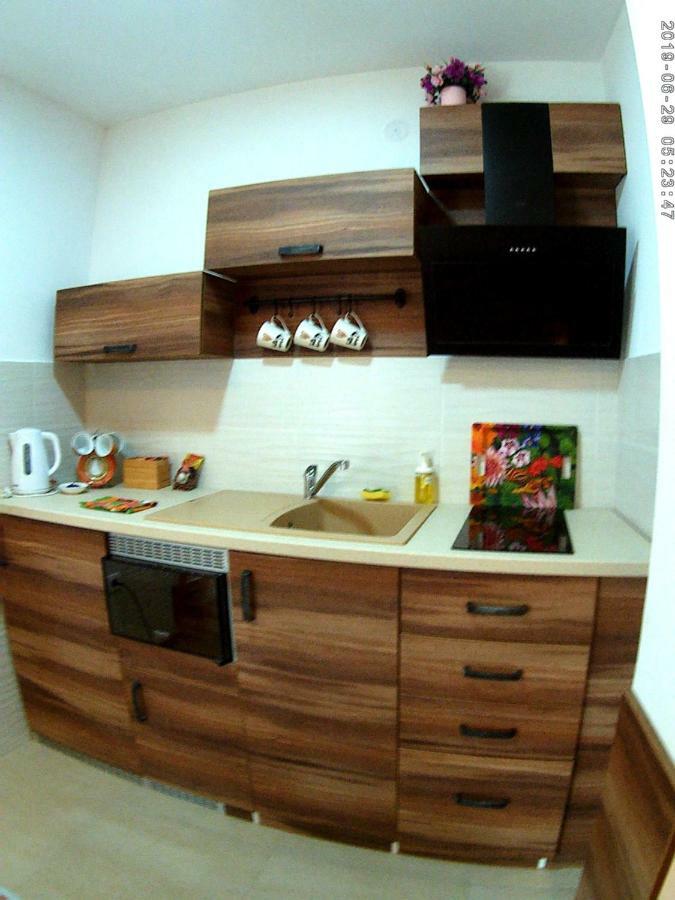 Uki-Modern Apartment With Parking Újvidék Kültér fotó